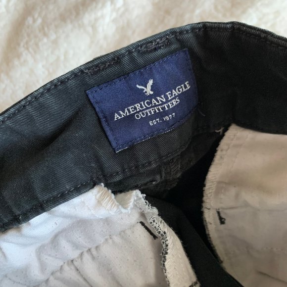 American Eagle Black Shortie Stretch Shorts | 4 - Picture 4 of 4